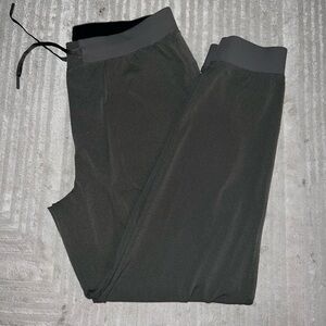 Men’s Lululemon ABC joggers in size Large color: Olive Green